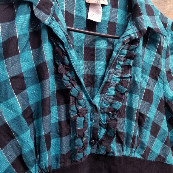 Janette Plus Women's Checkered Top - Picture 2 of 4